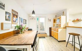 Gemütliche 3-ZKB WC SouterrainWohnung in Bestlage